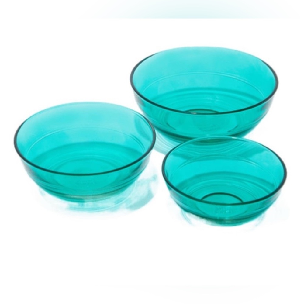 SOCIAL STUDIES Set of 3 Nesting
Bowls